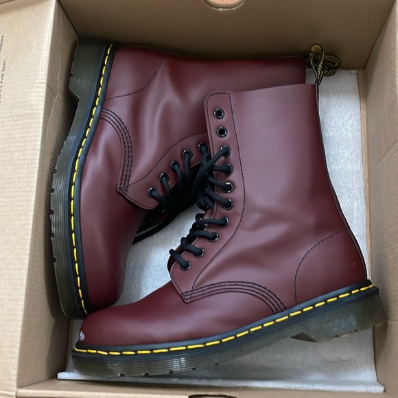 Dr. Martens Shoes - Cherry red Dr Marten boots